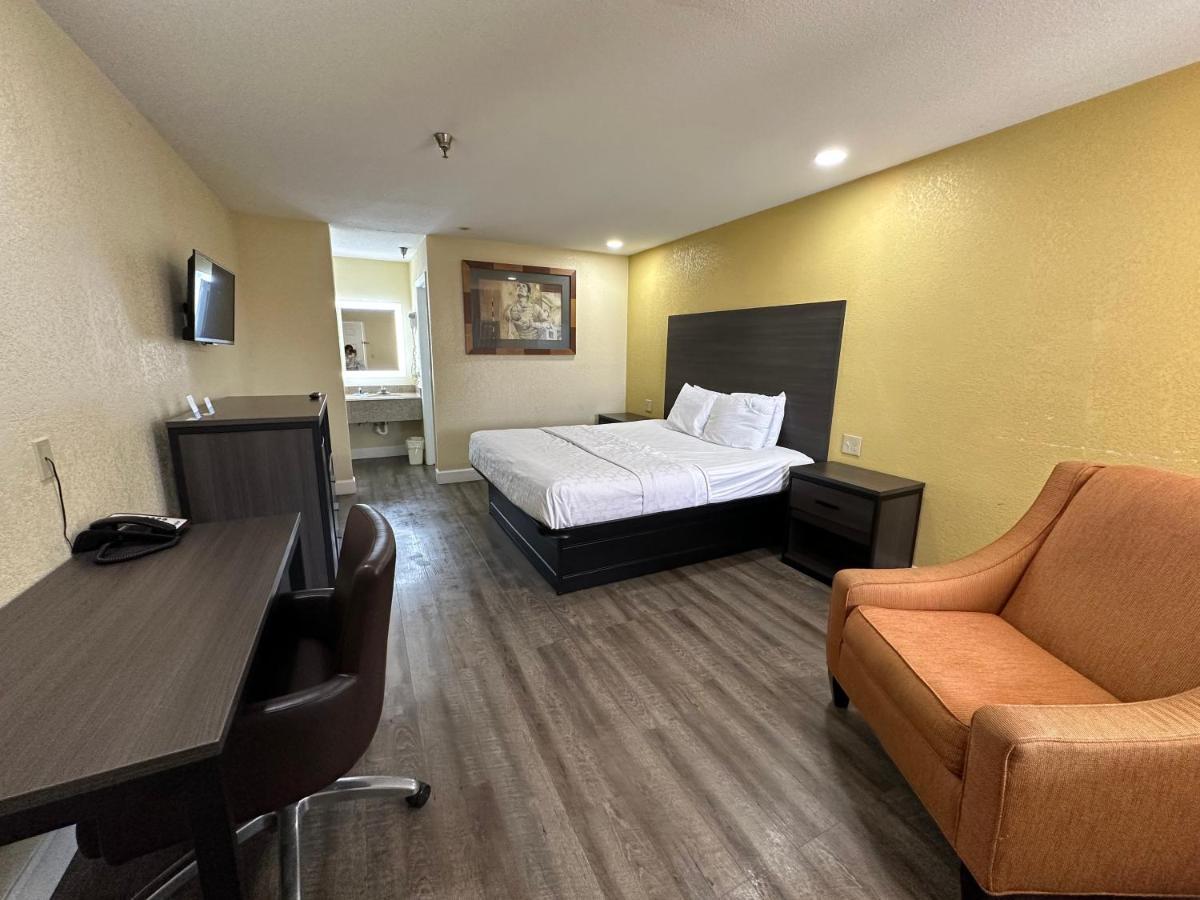 יוסטון Rodeway Inn & Suites Hwy 290 Nw מראה חיצוני תמונה