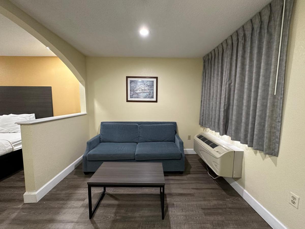 יוסטון Rodeway Inn & Suites Hwy 290 Nw מראה חיצוני תמונה